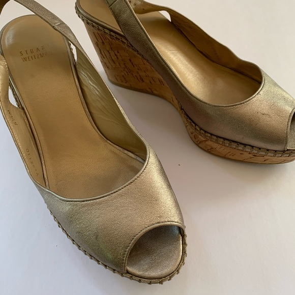 STUART WEITZMAN Jean metallic wedge sandals 8 1/2 - Picture 3 of 10